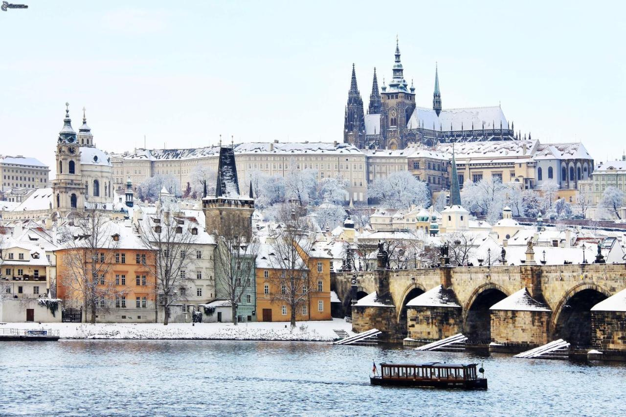 Old Town Square Apartments By Michal&Friends Prag Eksteriør billede